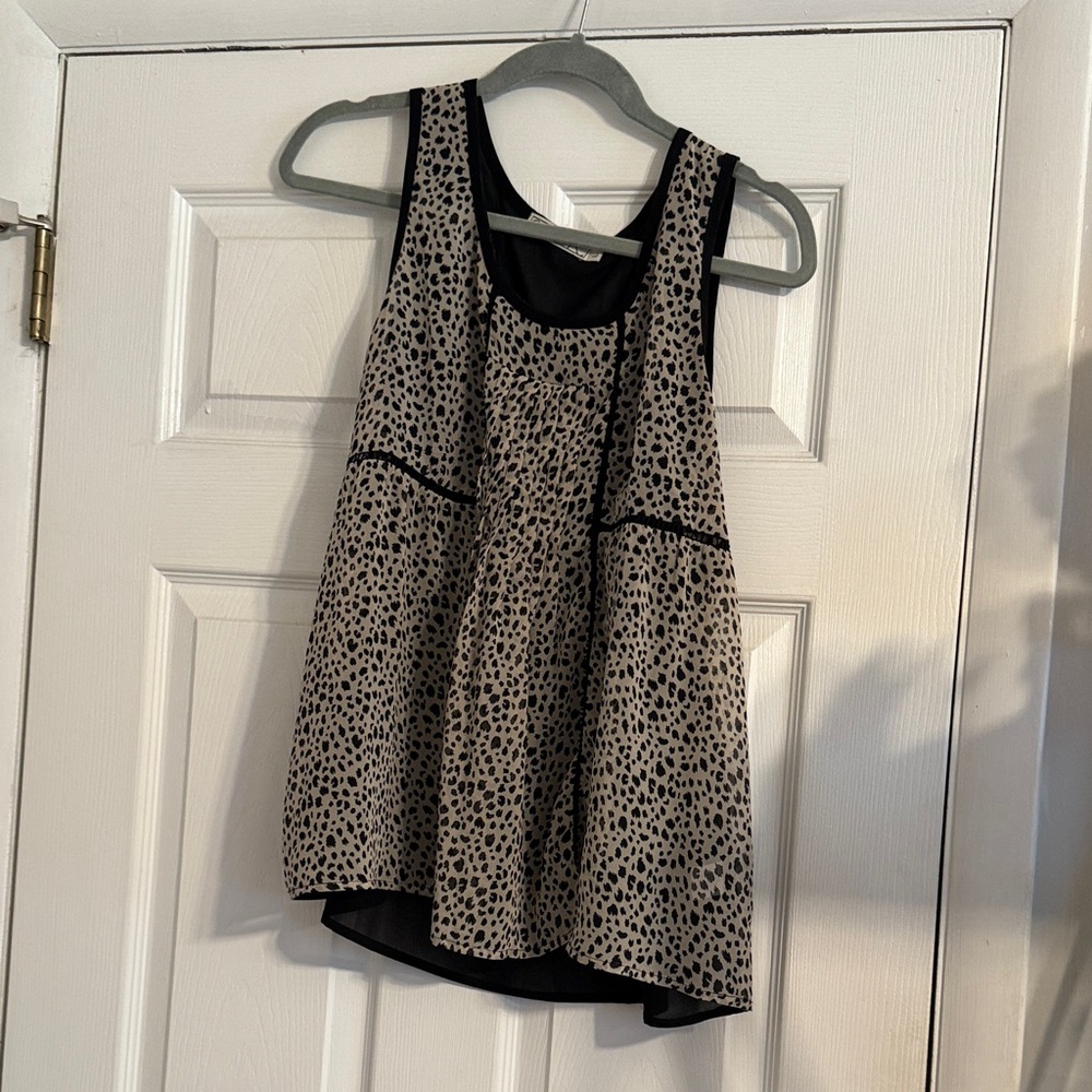 Chloe K Black and Cream Leopard Tank Top